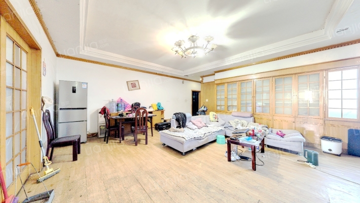 庆丰街95号二手房实景图