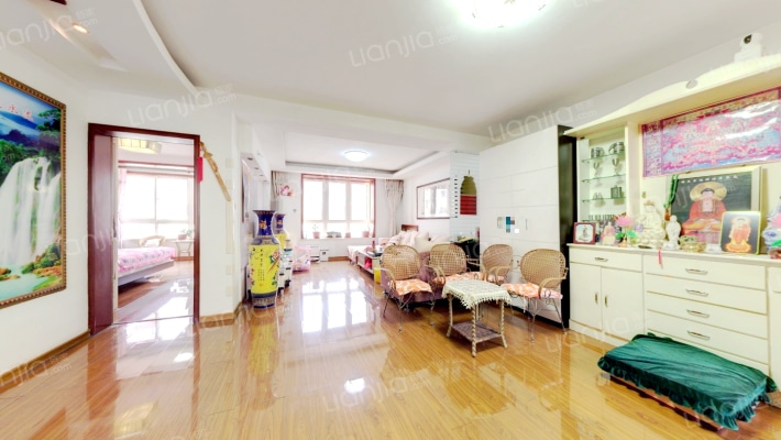 中海公寓二手房实景图