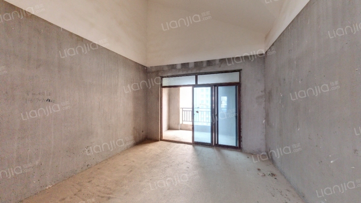 宏泰四季花城二手房实景图