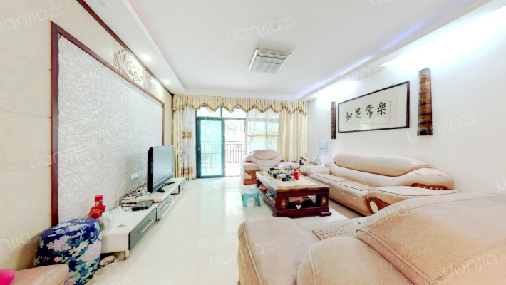 金碧雅苑二手房实景图