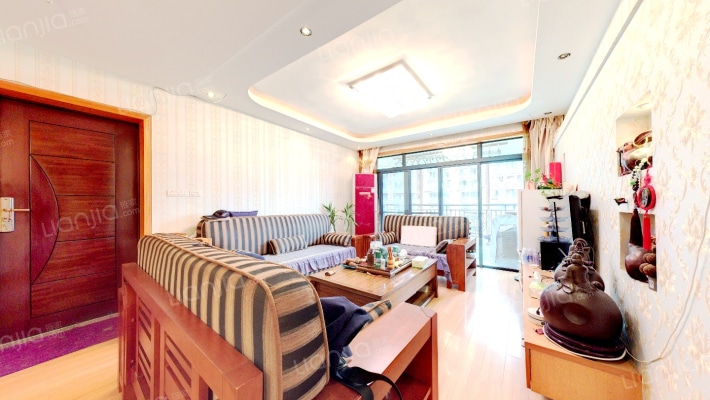 蓝波湾新天卫城蓝景街区二手房实景图