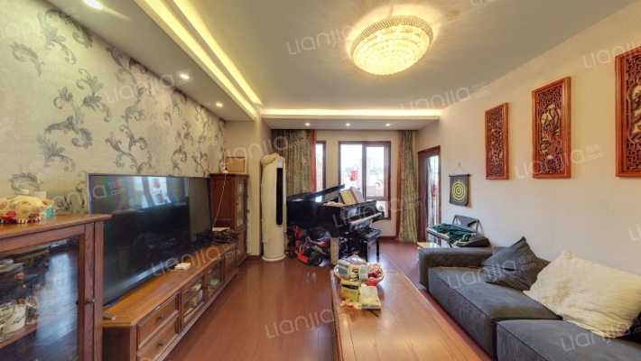 天江鼎城雅园二手房实景图