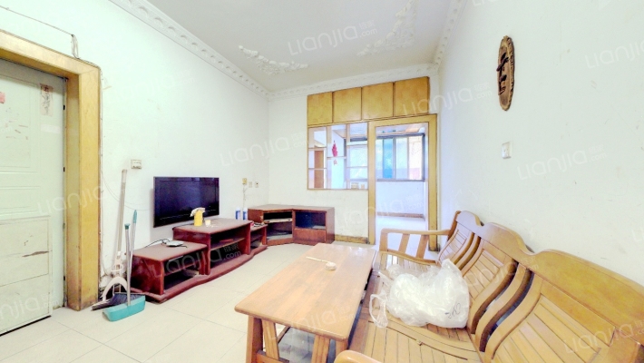 教育街81号二手房实景图