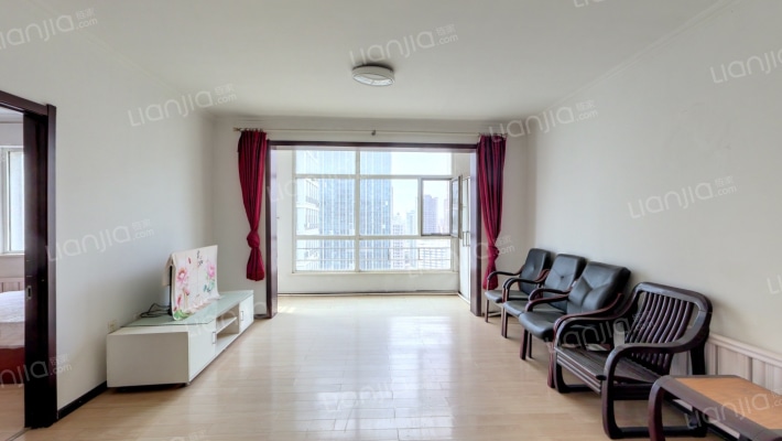 正大广场二手房实景图