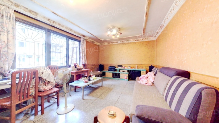 黔和花园二手房实景图