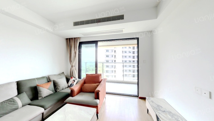 龙光久桦府二手房实景图