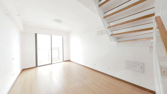 东城合院二手房实景图