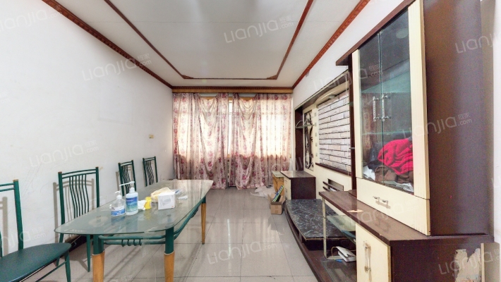 石油小区二手房实景图