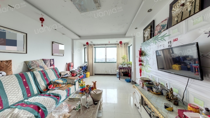 秦峰花园二村二手房实景图