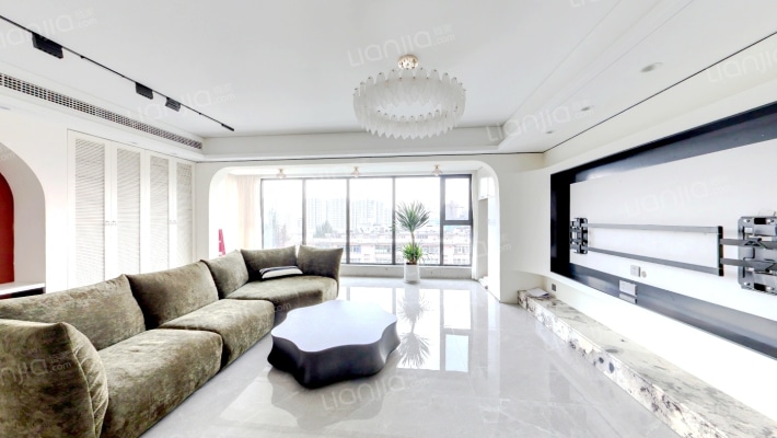 中海云锦东区二手房实景图