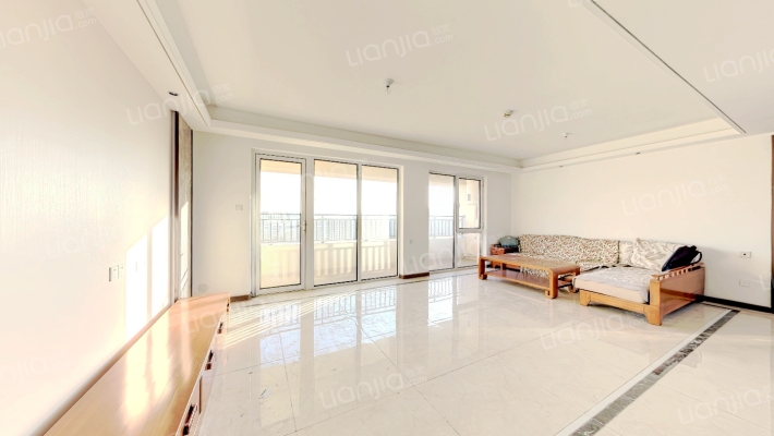 世茂璀璨天樾二手房实景图