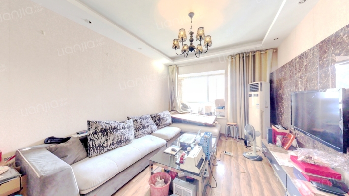 紫气东来二手房实景图