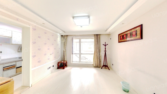 万科城八期二手房实景图