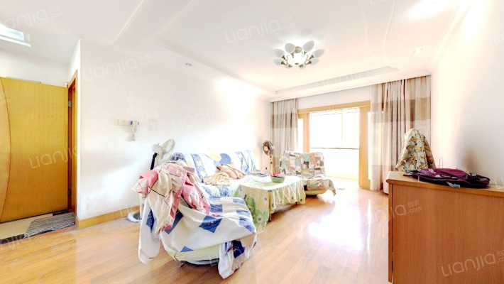 嘉宝花园一期二手房实景图