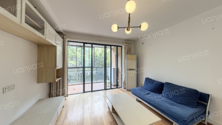 万科假日风景100弄二手房实景图