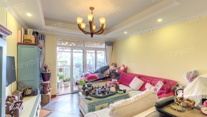 融创嘉德领馆一期二手房实景图