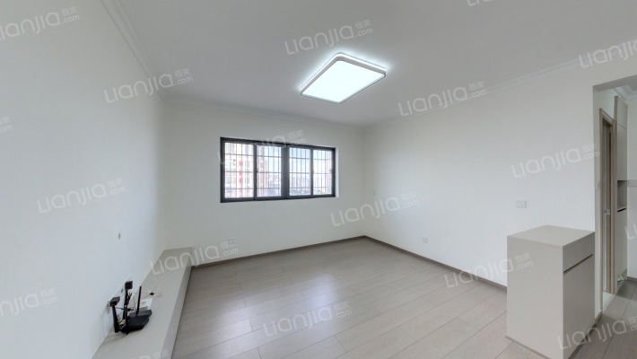 山水庭院东区二手房实景图