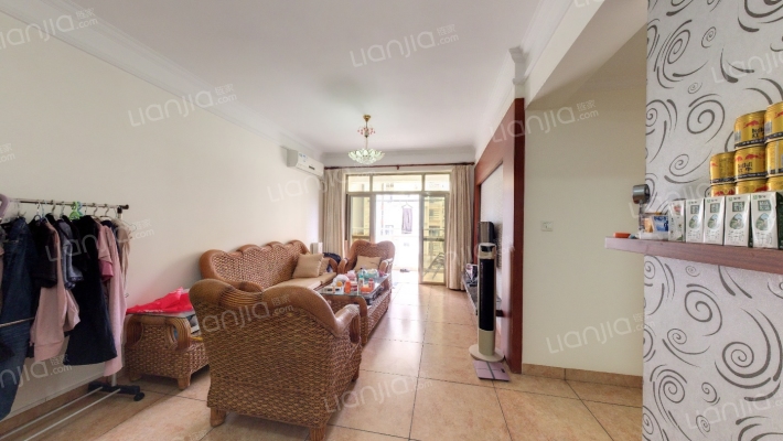 金润豪庭二手房实景图