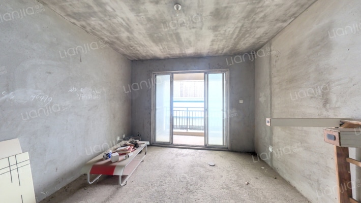 长高圆梦佳苑二手房实景图