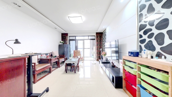 凯瑞瑞仕花苑二手房实景图
