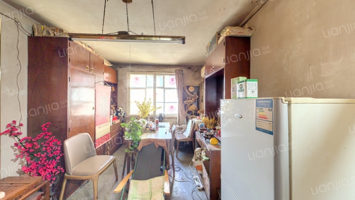 芷岳里二手房实景图