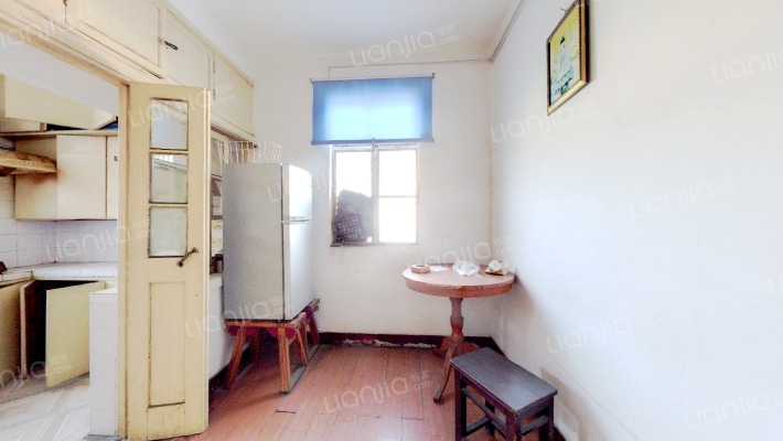 人民路2111号二手房实景图