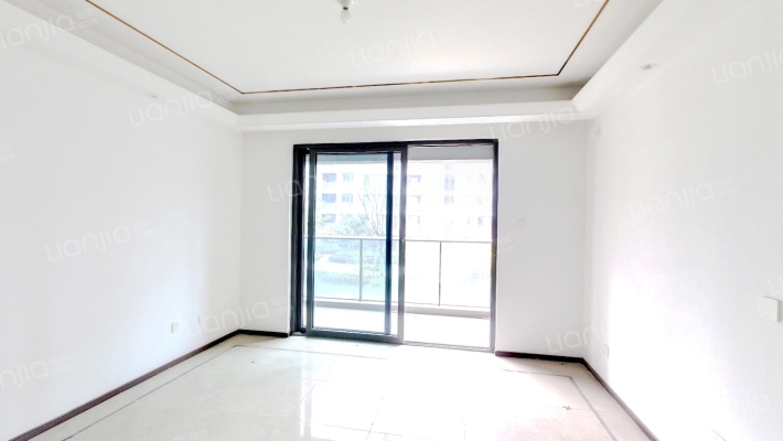 融创城二手房实景图