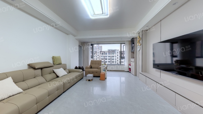 中建人居山水颐墅二手房实景图