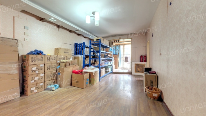 七彩生活二手房实景图