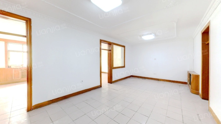 环山路85号二手房实景图