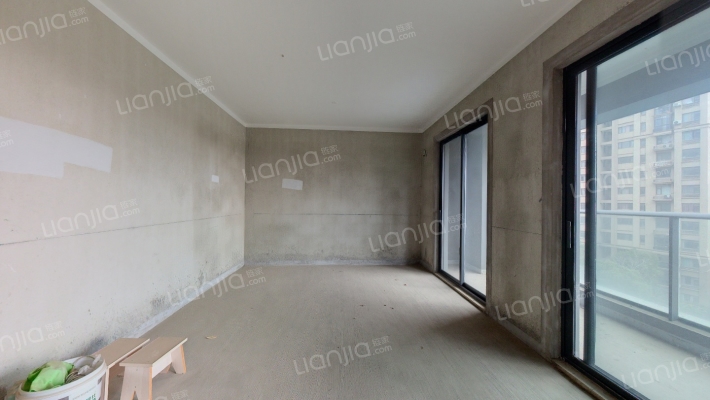 融创前湖道二手房实景图