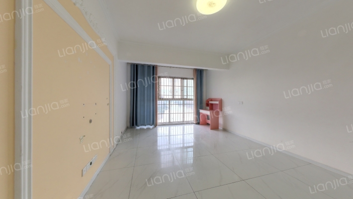 滨江新城二手房实景图