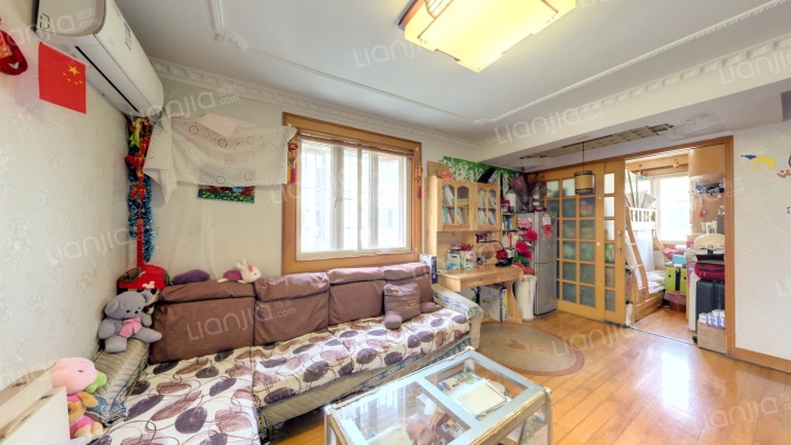 高兴花园二三四街坊二手房实景图