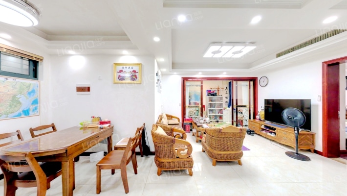 颐和名苑二手房实景图