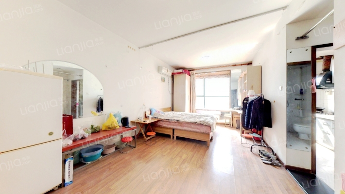 雅阁思达二手房实景图