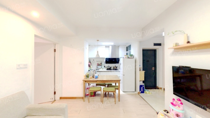 安泰中心二手房实景图