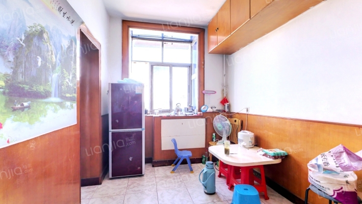 石化二生活区二手房实景图