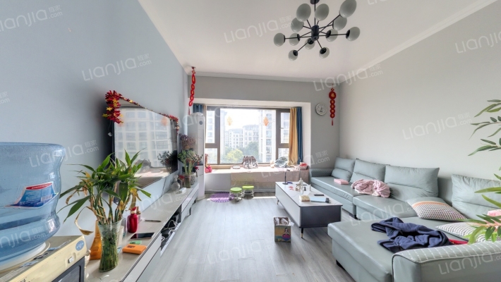 九龙仓时代小镇1号府邸二手房实景图