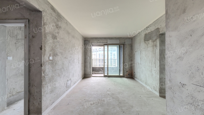 格力两江总部公园2期(悦湖居)二手房实景图