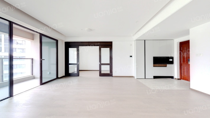 万科十七英里二手房实景图