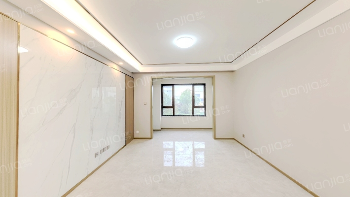 星河国际辰雅欣苑二手房实景图