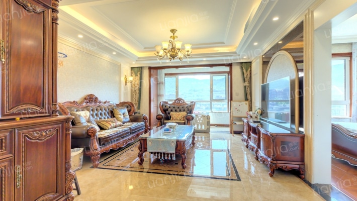 西山艺境3号院二手房实景图