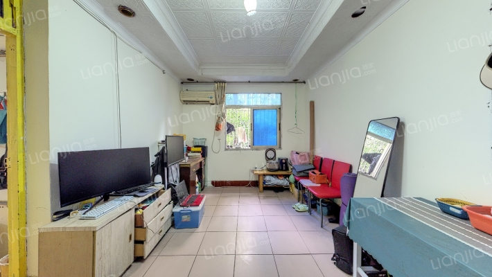 文化六村二手房实景图