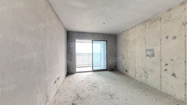 卓越伊景苑二手房实景图