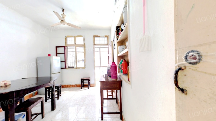 淮河路450号二手房实景图