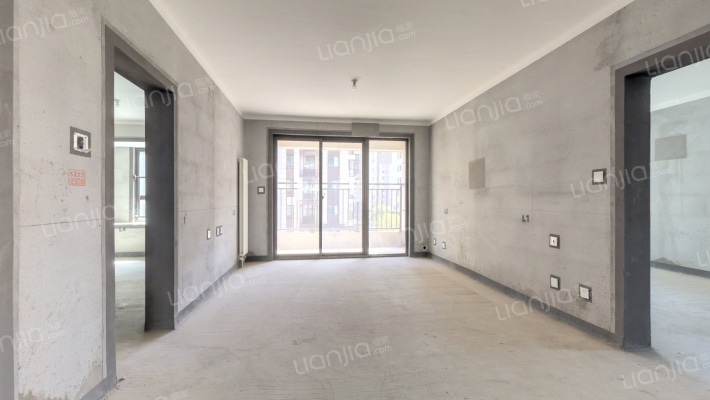 中建云栖苑二手房实景图