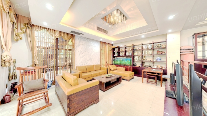 保利紫山班芙花园一期别墅二手房实景图