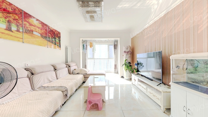 绿地中央广场四区二手房实景图