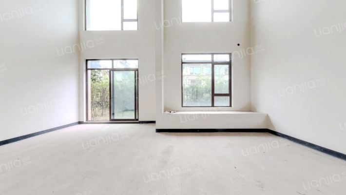 龙湖西宸原著一组团二手房实景图