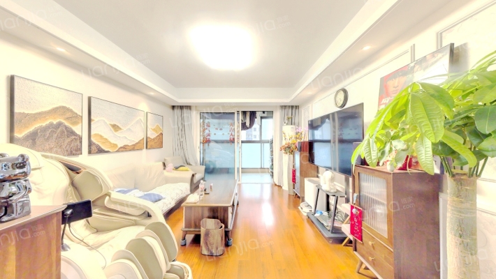 新力琥珀园二手房实景图